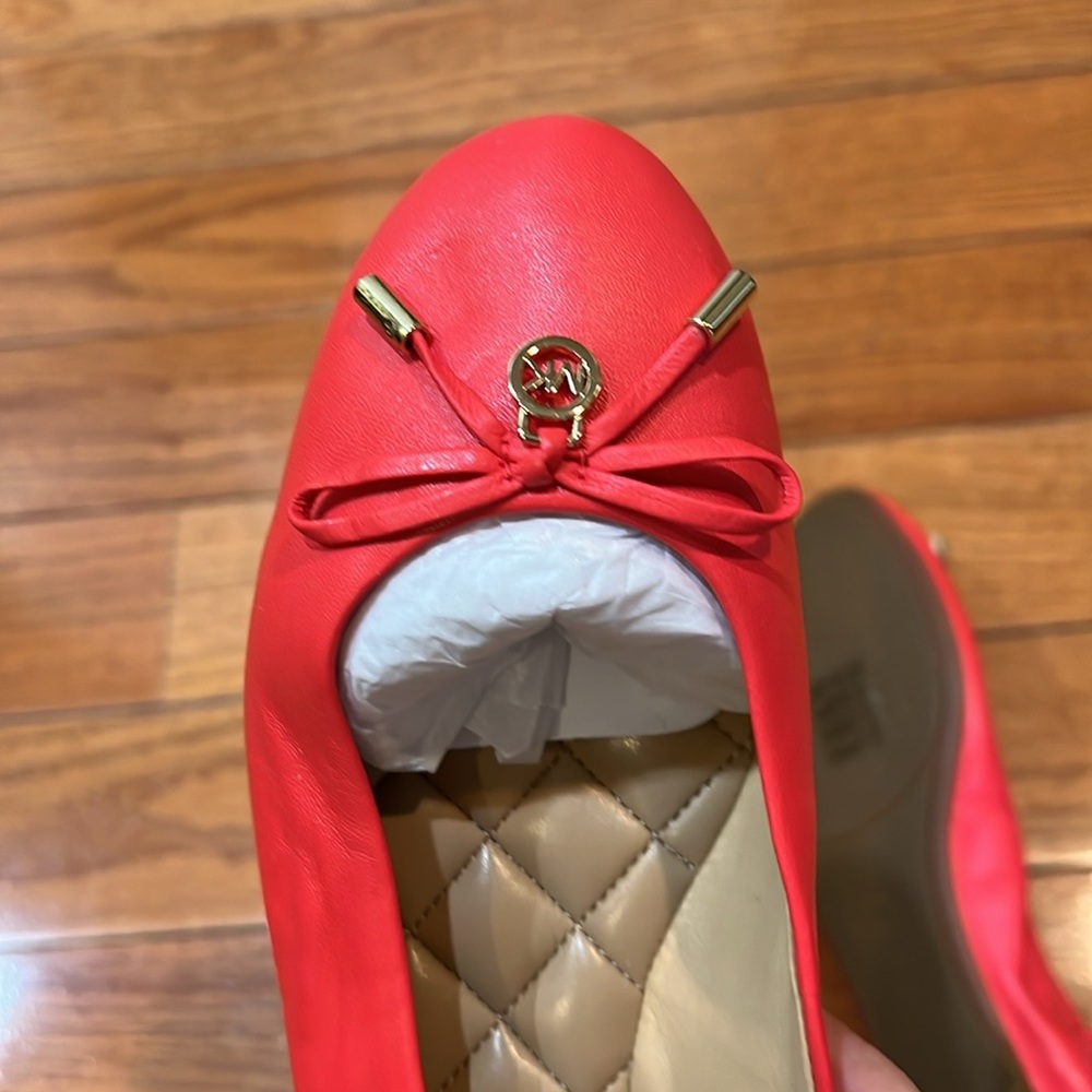 NWOB new without box Michael Kors flat size 8 - Picture 3 of 5